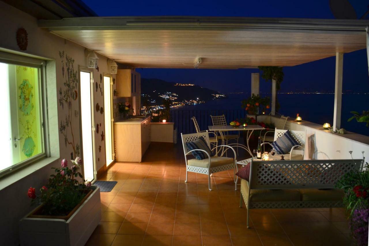 L'Attico Bed & Breakfast Taormina Eksteriør bilde